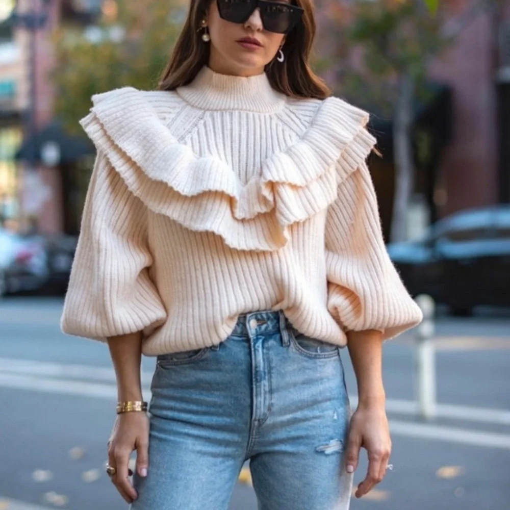 H&M Flounce Ruffle Sweater - Picture 1 of 4